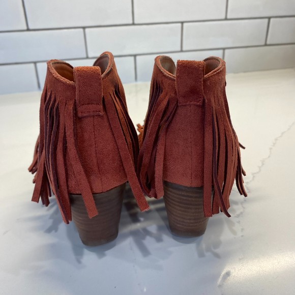 ❌ [SOLD] Coconuts by Matisse Lambert Fringe Bootie Burgundy Size 6 - Picture 6 of 9